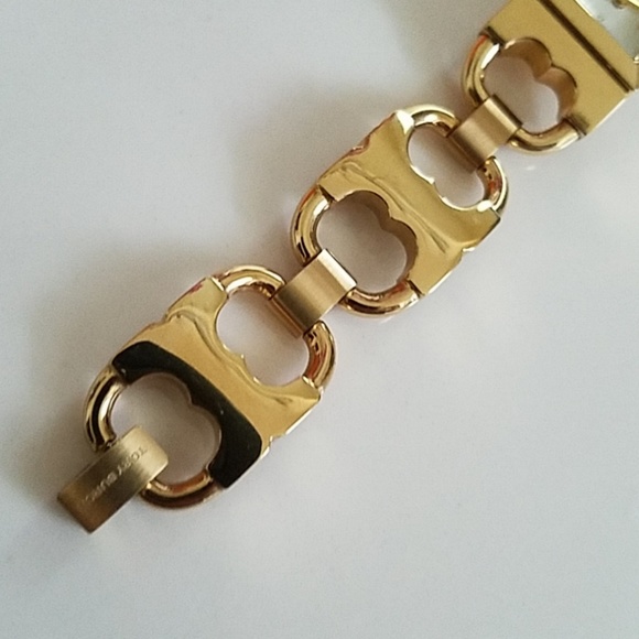 💥SEE NEW LISTING💥 Tory Burch Watch - Picture 8 of 16